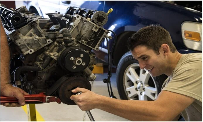 Guide to Engine Repair During Your Oil Change